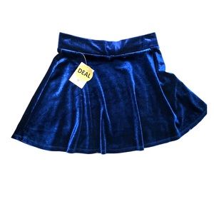 NEW F21 Royal Blue Velvet Mini Skirt Size M